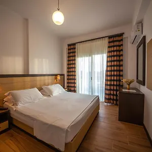3* 酒店 Adani Ksamil